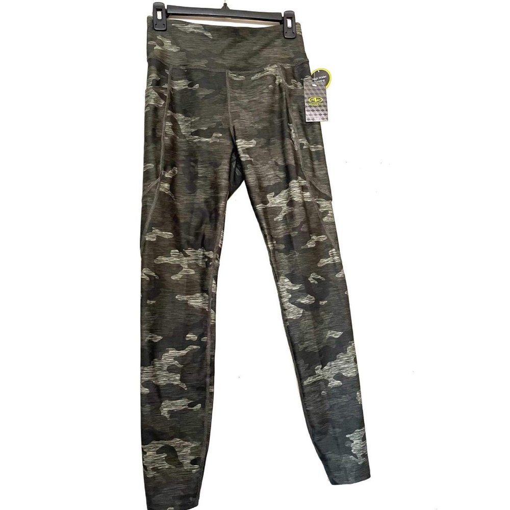 Athletic Works Women’s Performance High Waist Leggings, Camo Print